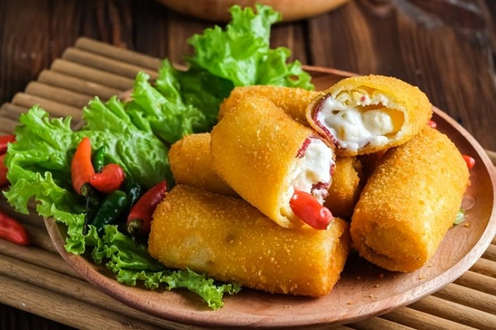 Berawal dari Nol, Kisah Sukses Restoran Risol, Modal Minim, Hasil Maksimal! (Foto : Dok. Istimewa)