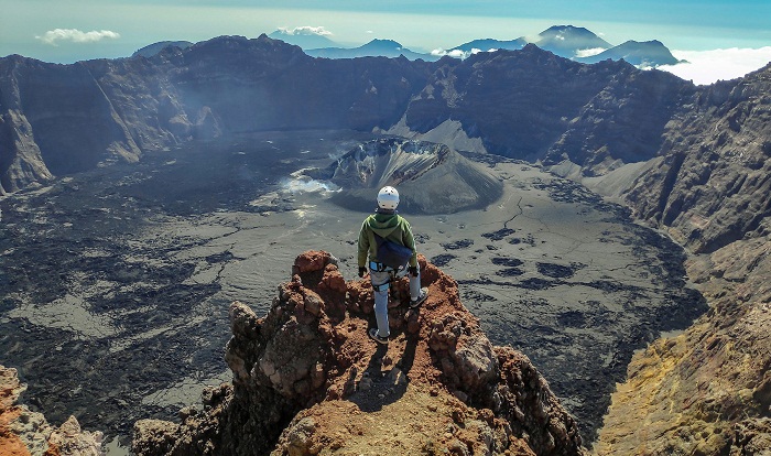 5 Gunung Tertinggi Indonesia, Keindahan Alam dari Latimojong hingga Ceremai. (Foto : Dok. Istimewa)