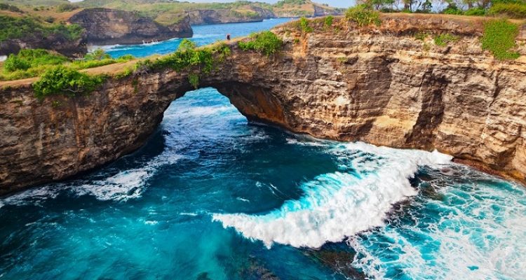 Menyelusuri Pesona Alam dan Kekayaan Budaya Indonesia yang Memukau. (Foto : Dok. Istimewa)