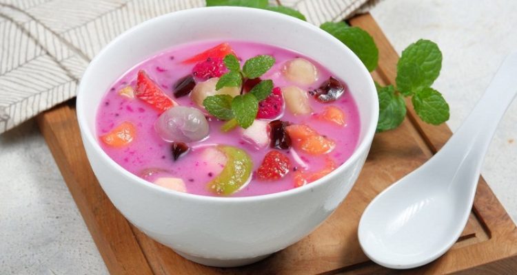 Resep Sop Buah Super Segar, Takjil Favorit di Bulan Ramadan. (Foto : Dok. Istimewa)