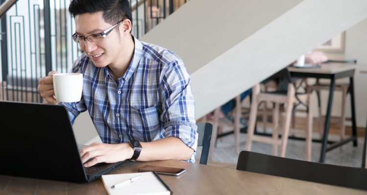 Cuan Puluhan Juta Dari Rumah? 5 Ide Freelance Ini Jawabannya! (Foto : Dok. Istimewa)